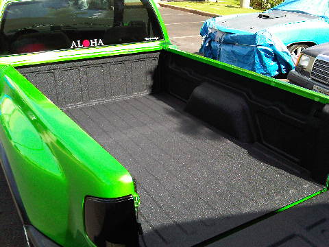 Green Show Truck Bed Liner